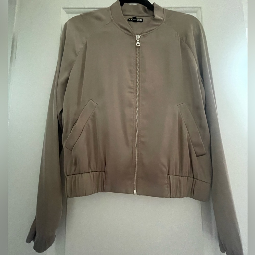 Bomber jacket